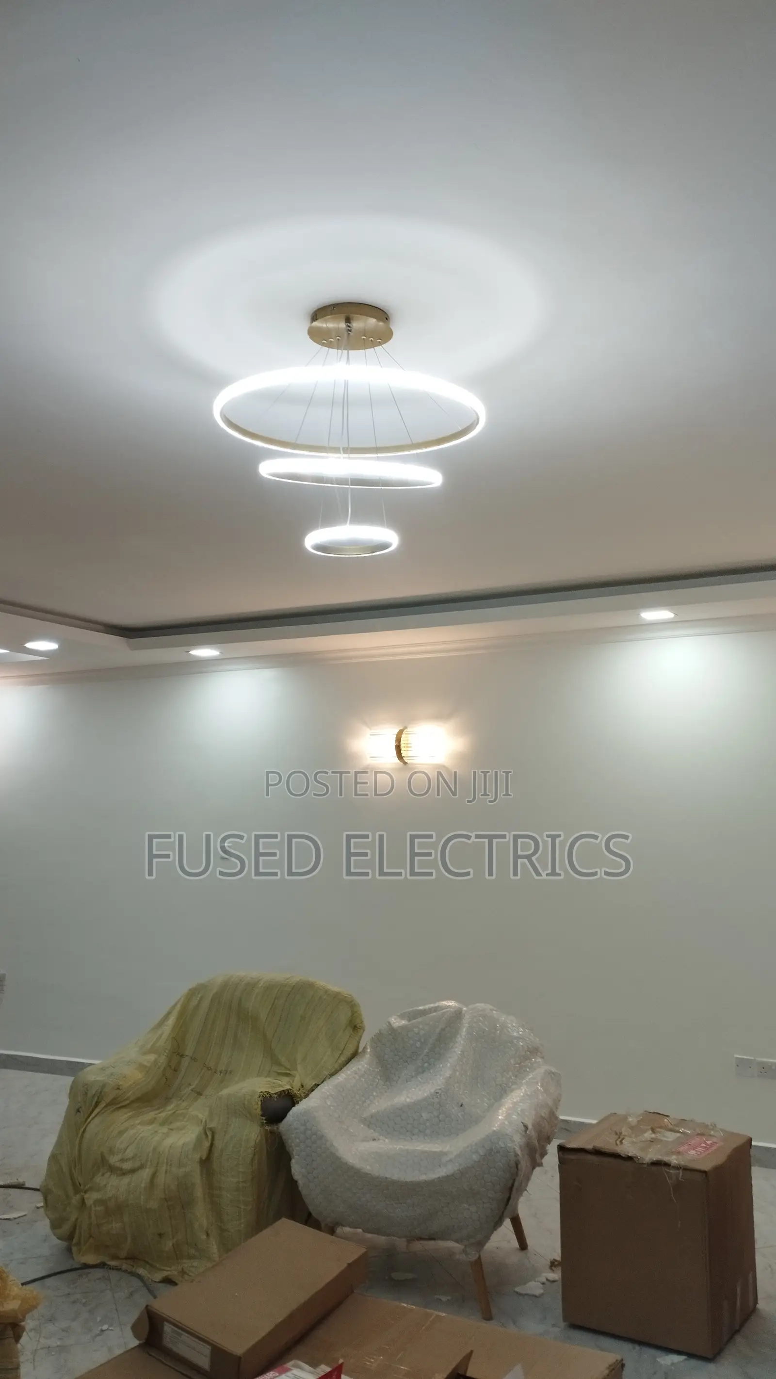 Chandelier and Light Fixtures Installation