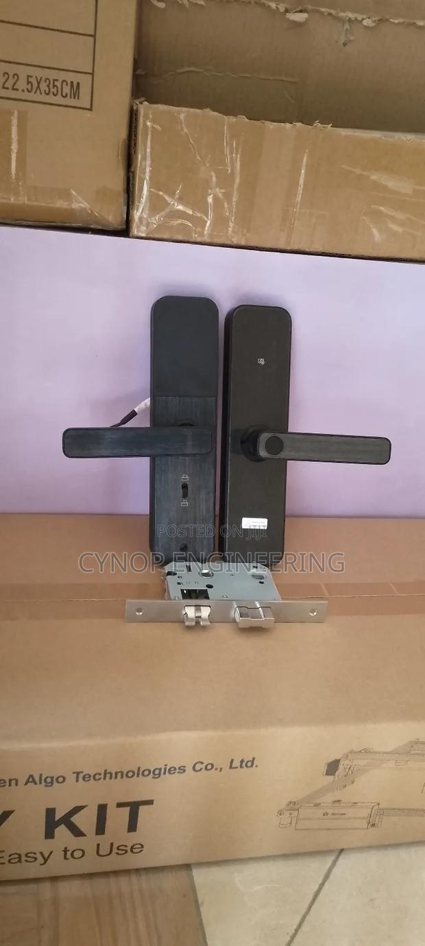 Office Mobile App Door Lock - main view