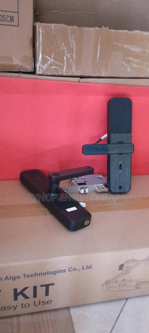 Bank Mobile App Door Access - thumbnail 2