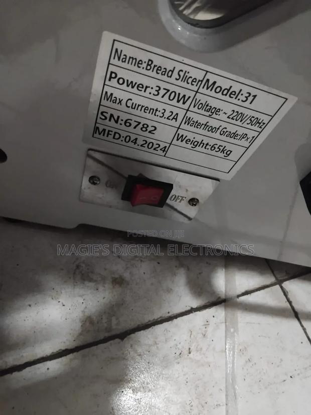 Bread Slicer 370w - thumbnail 3