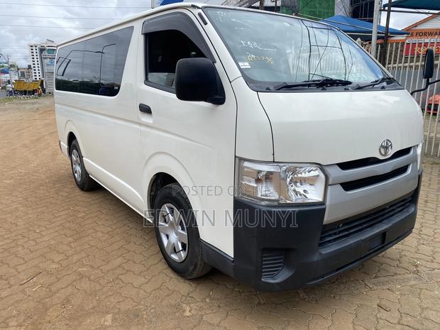 Toyota HiAce 2017 Grey - thumbnail 5