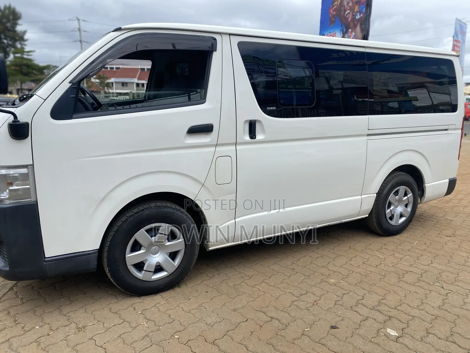 Toyota HiAce 2017 Grey