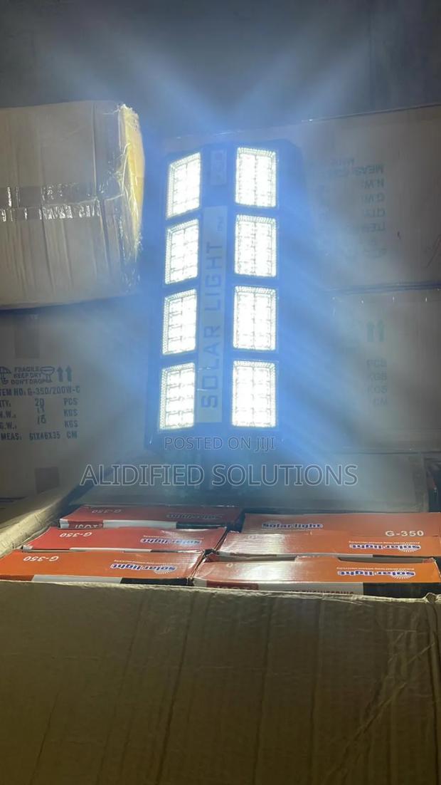 Solar Streetlight 300w - thumbnail 2