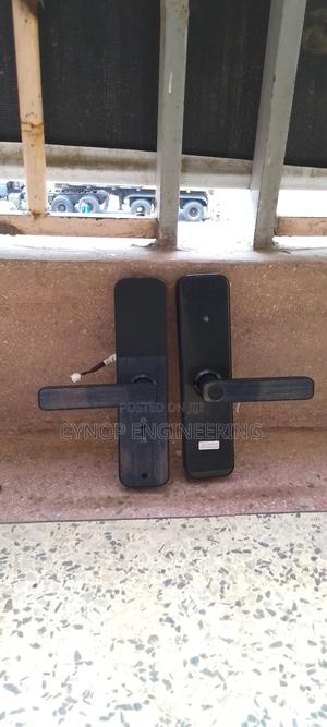 Home Fingerprint Door Access - thumbnail 2