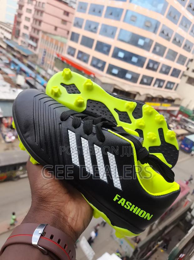 Football Boots/Soccer Boots/Kids Football Boots Size 31-36