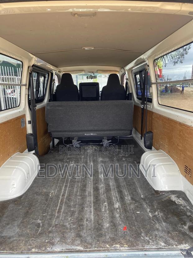 Toyota HiAce 2017 Grey - thumbnail 7