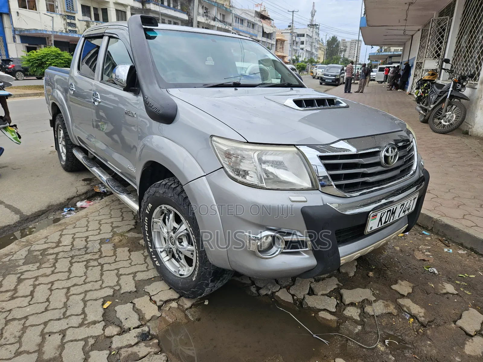 Toyota Hilux 2016 Silver