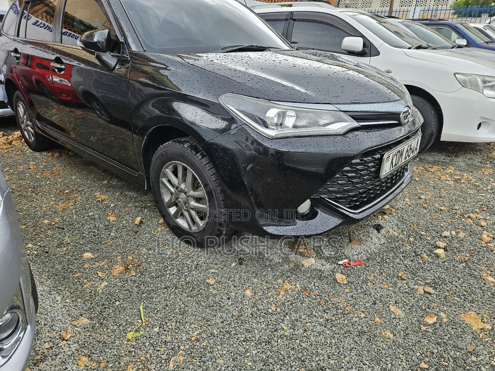 Toyota Corolla Fielder 2017 Black