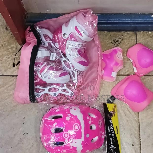 Pink Brand New Skates Shoes.Full Set Skateshoes. ¡•¡