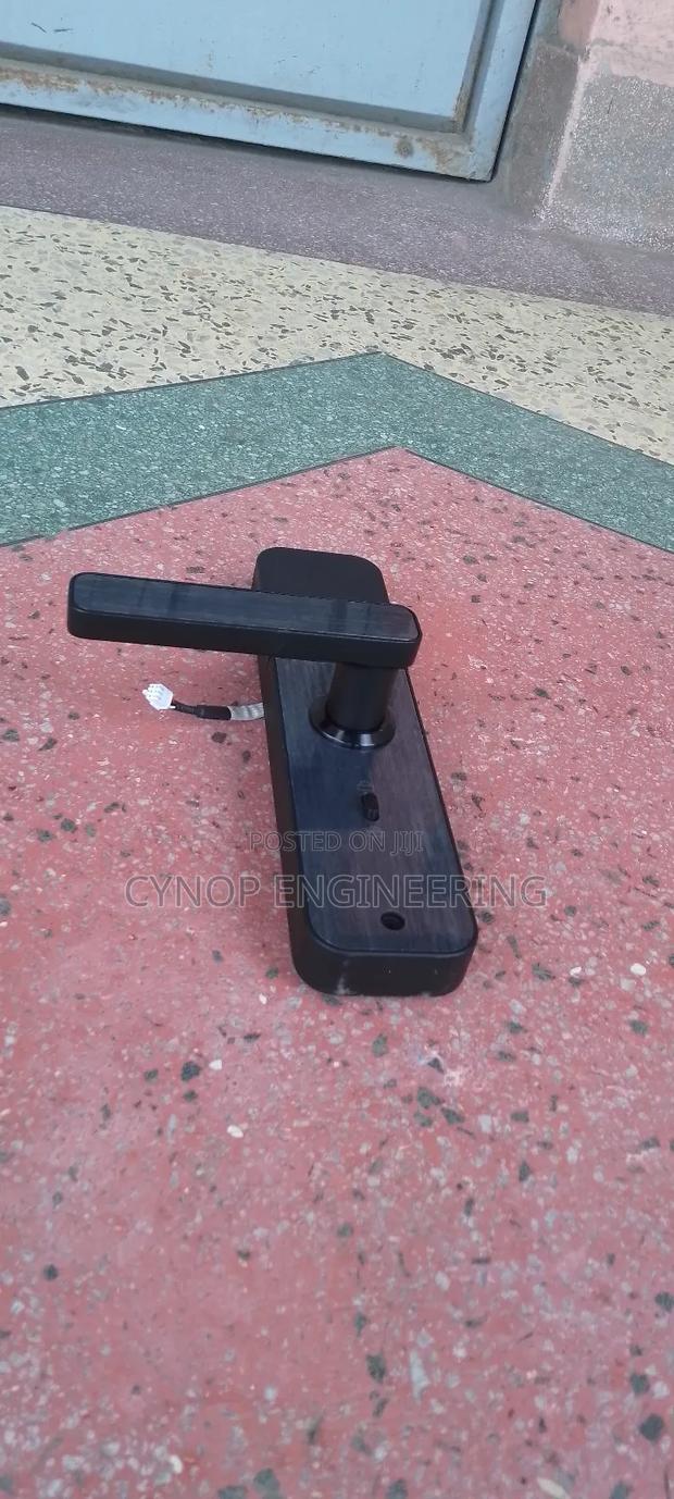 Bank Passcode Door Access - main view