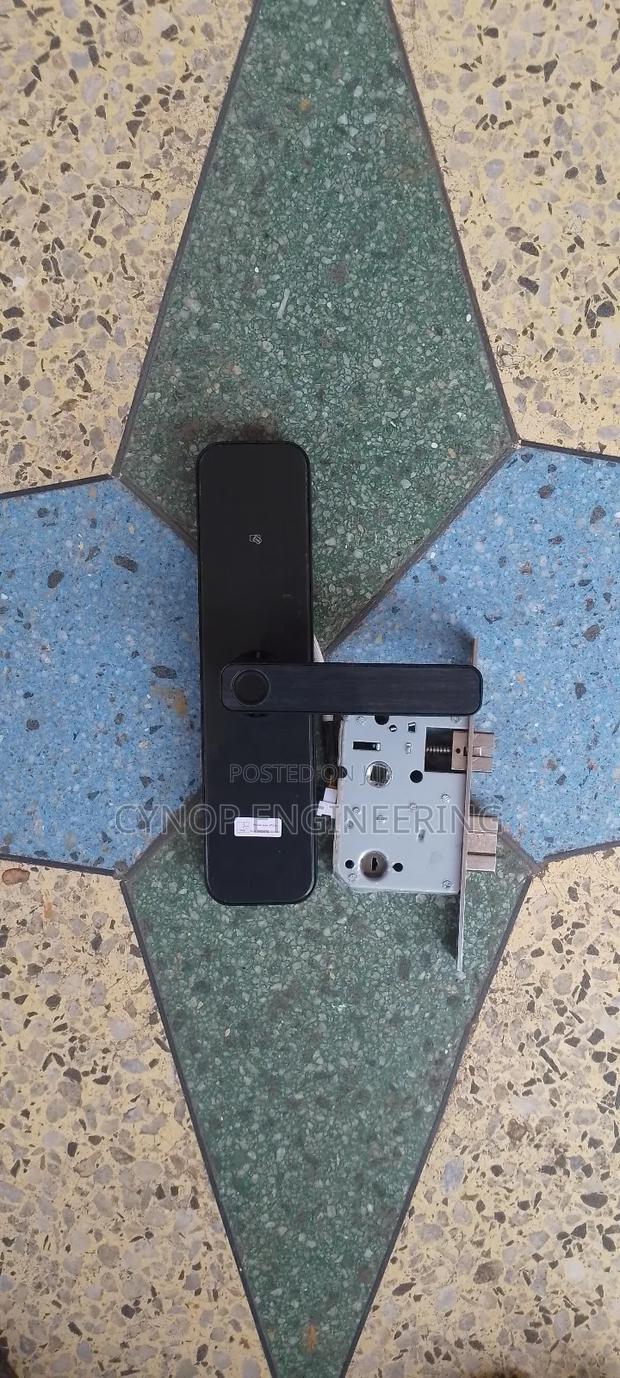 Hotel Key Access Door Security - main view