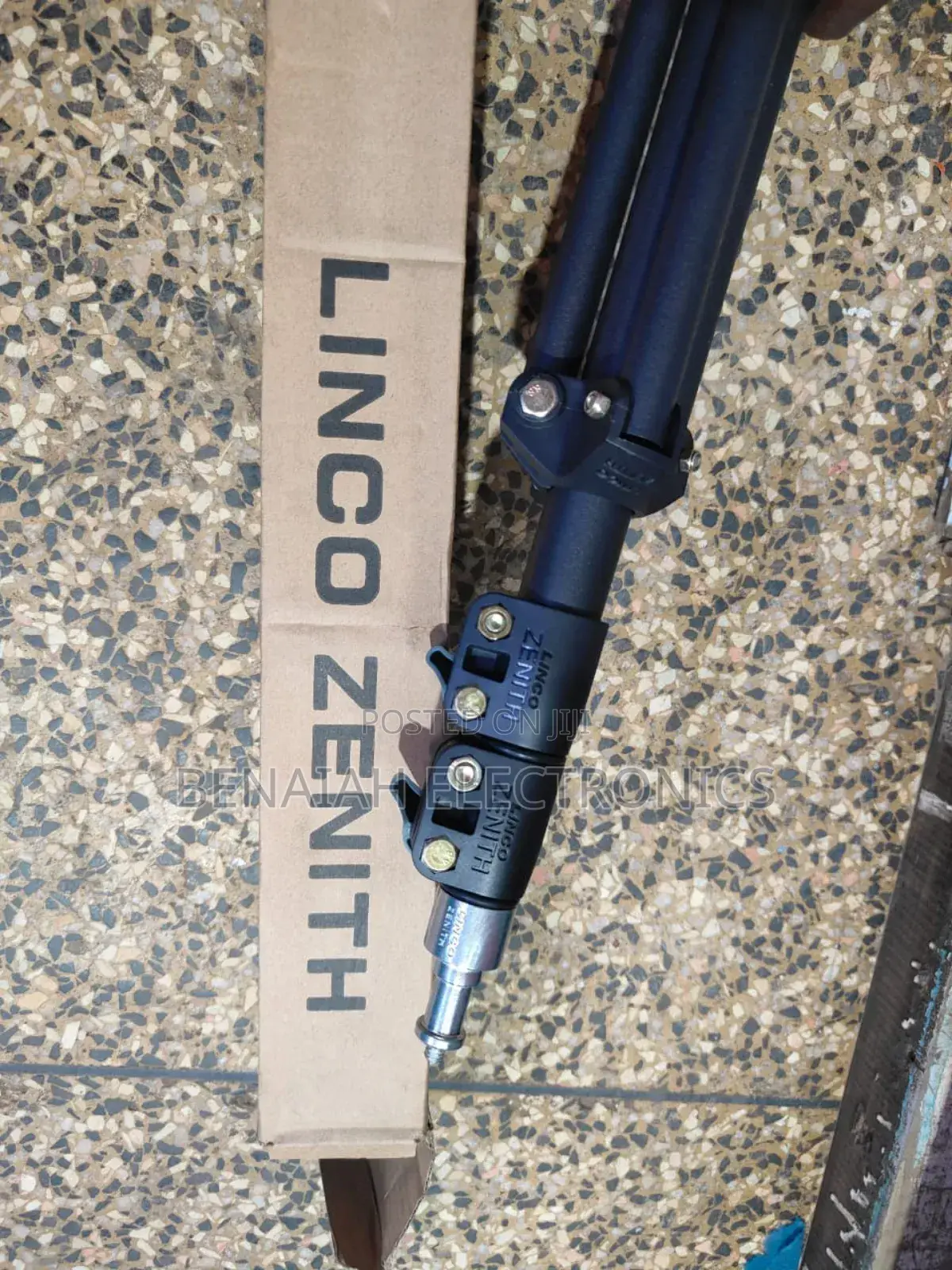 Tripod Stand.Linco Zenith Super Tripod for Camera and Phones