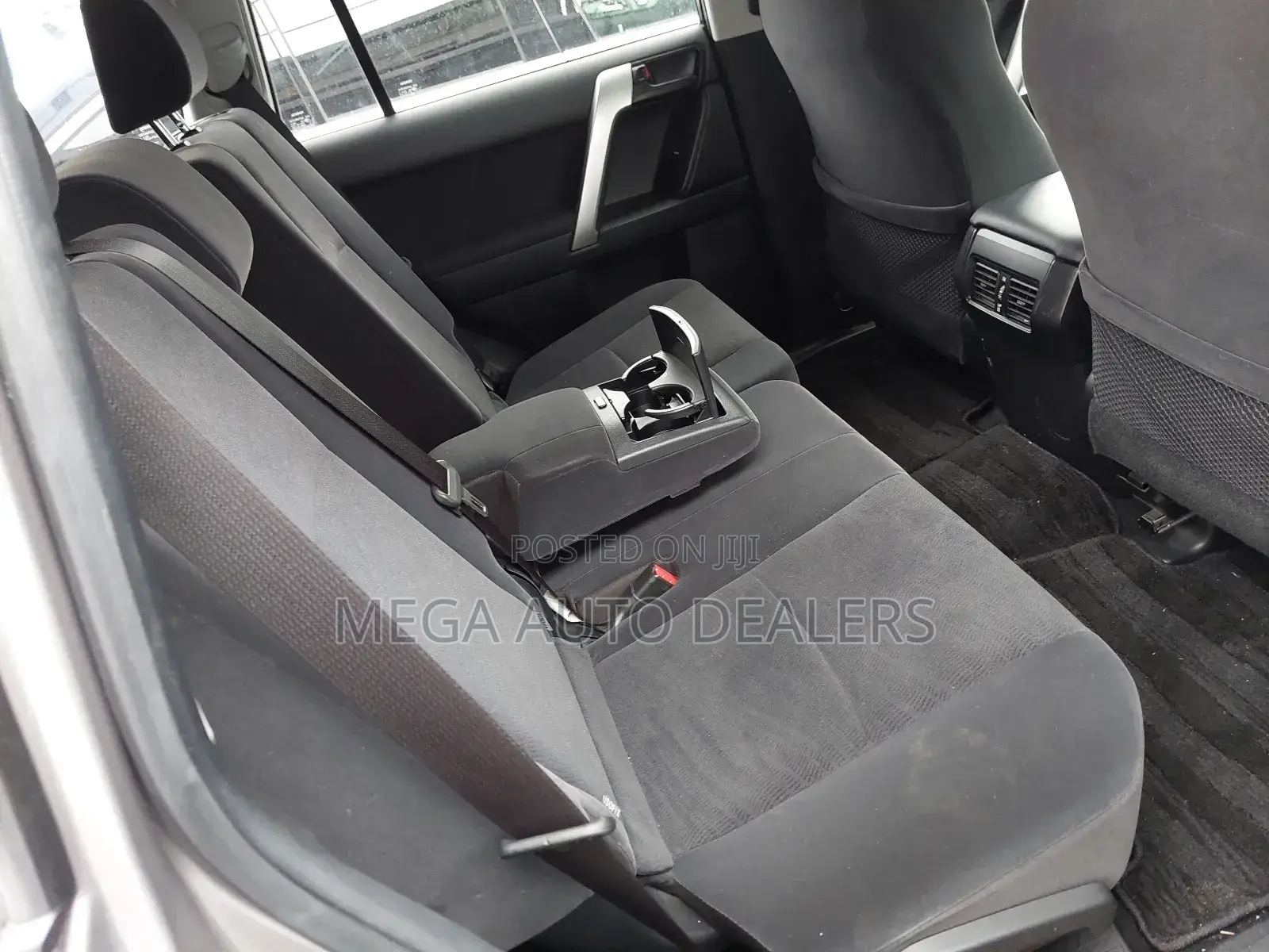 Toyota Land Cruiser Prado 2018 Gold