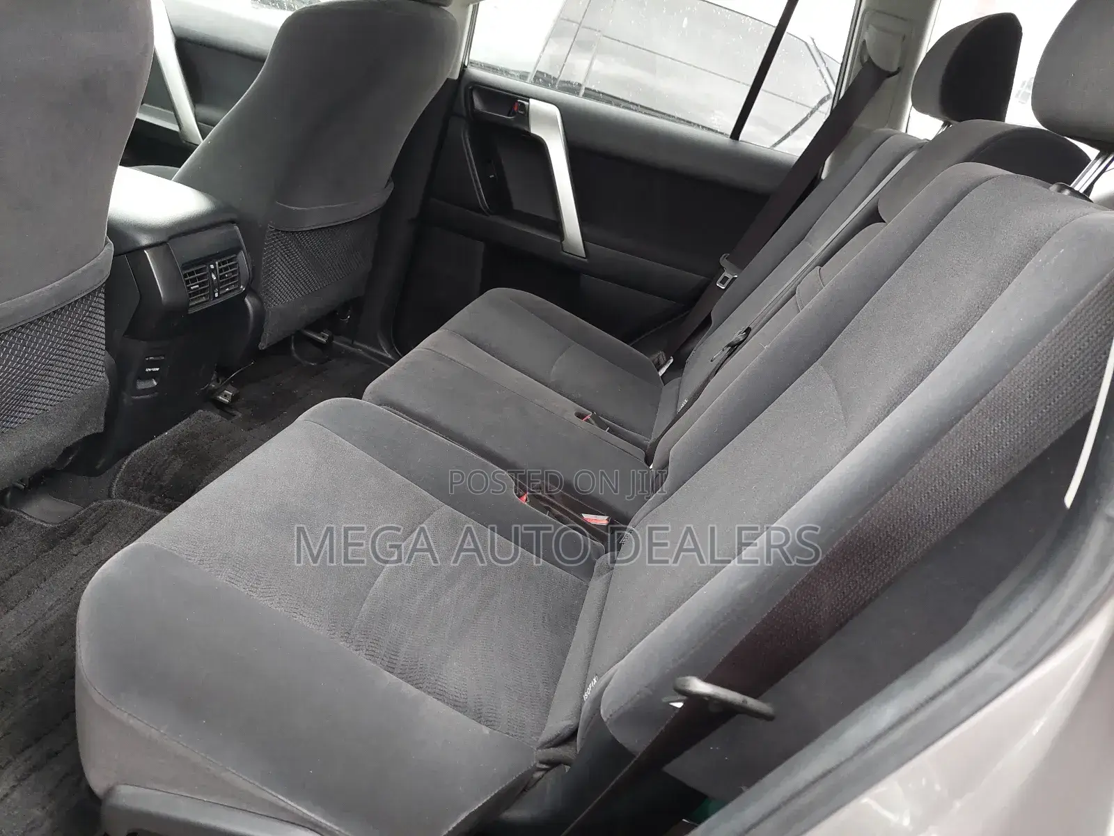 Toyota Land Cruiser Prado 2018 Gold