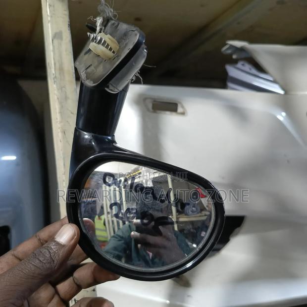 Outlander 2008 Wing Mirror. - thumbnail 2