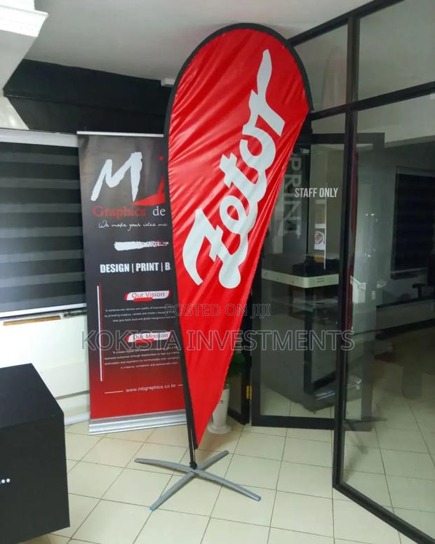 4.5m Tear Drop Flags