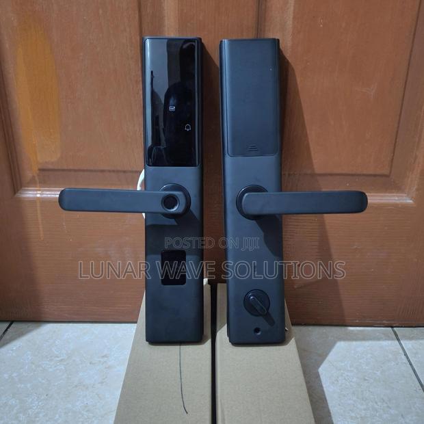 Google Smart Lock for Offices–Fingerprint Access - main view