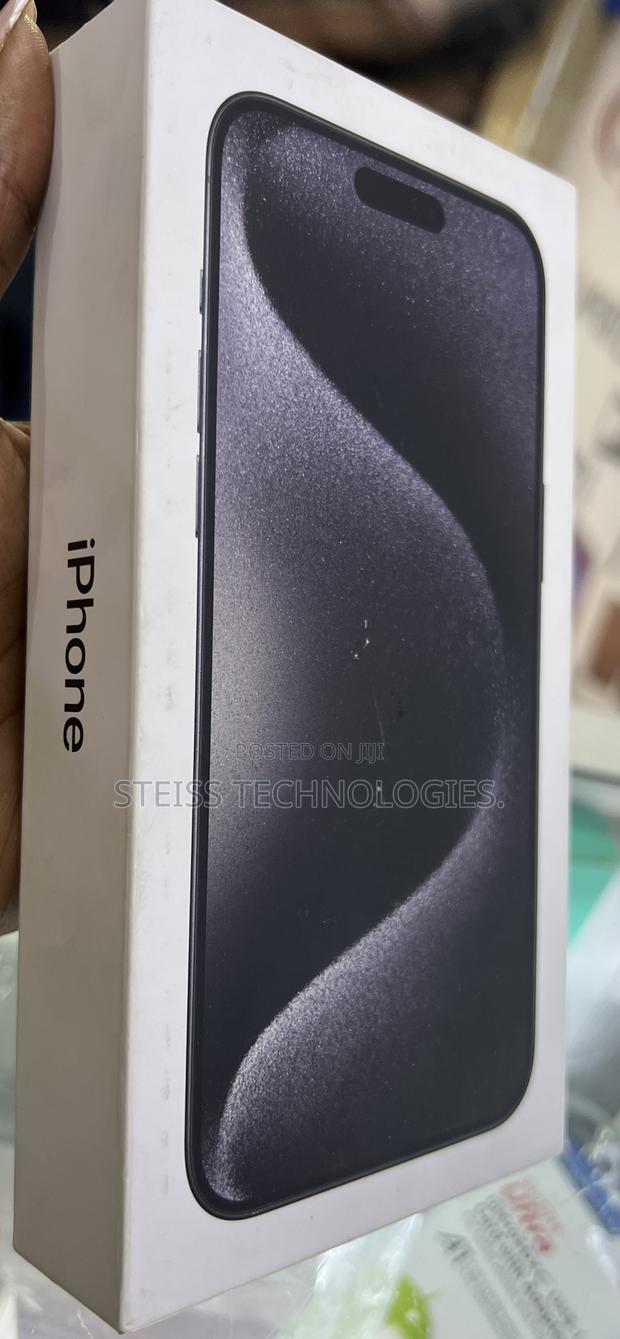 New Apple iPhone 15 Pro Max 256 GB Black - thumbnail 3