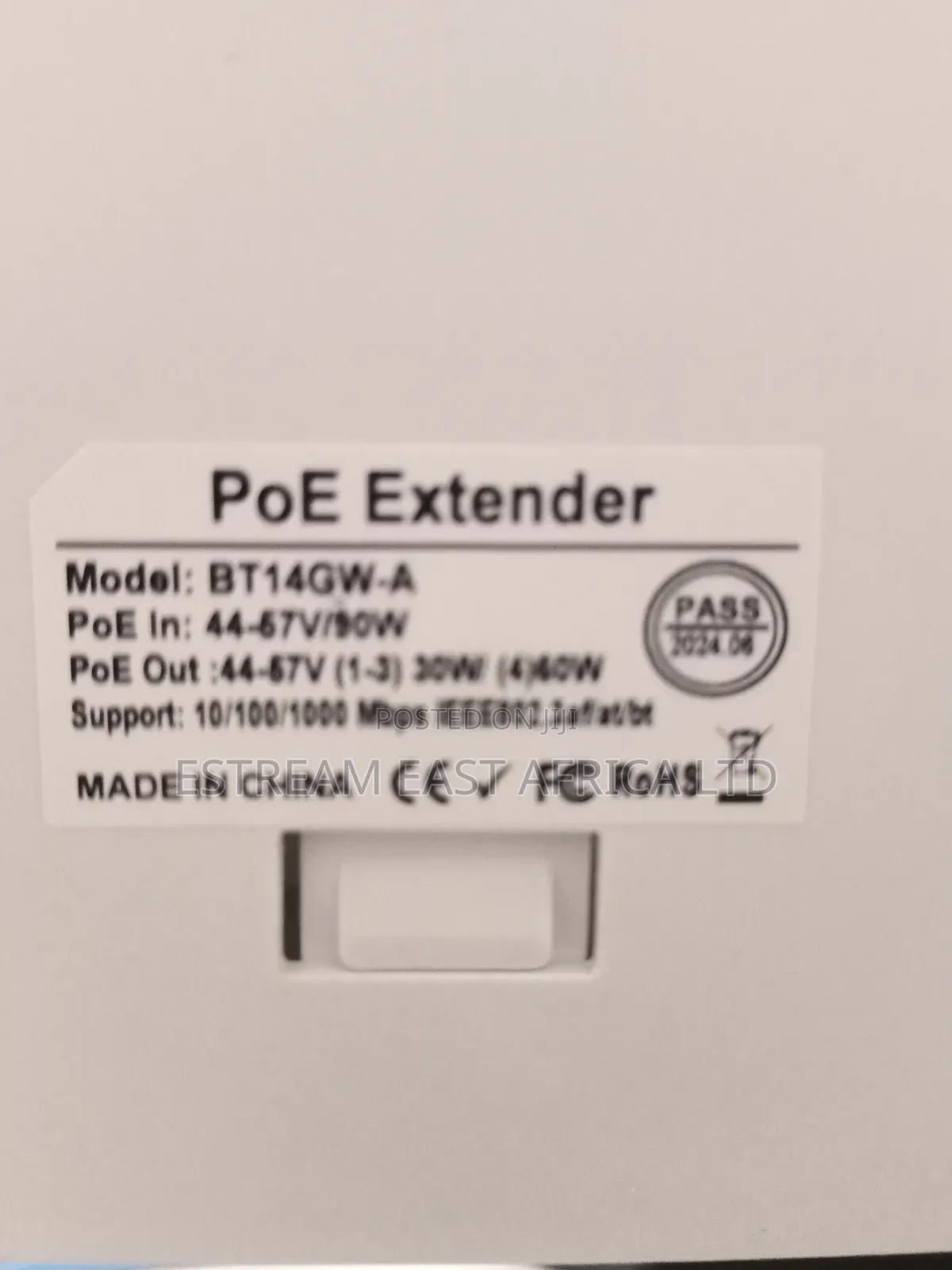 5 Port Outdoor Poe Extender/Passthrough Switch.