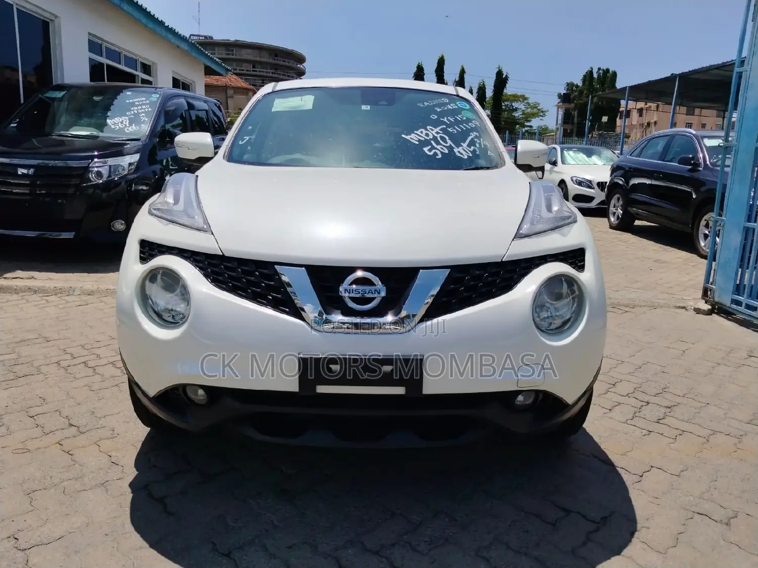 Nissan Juke 2017 White