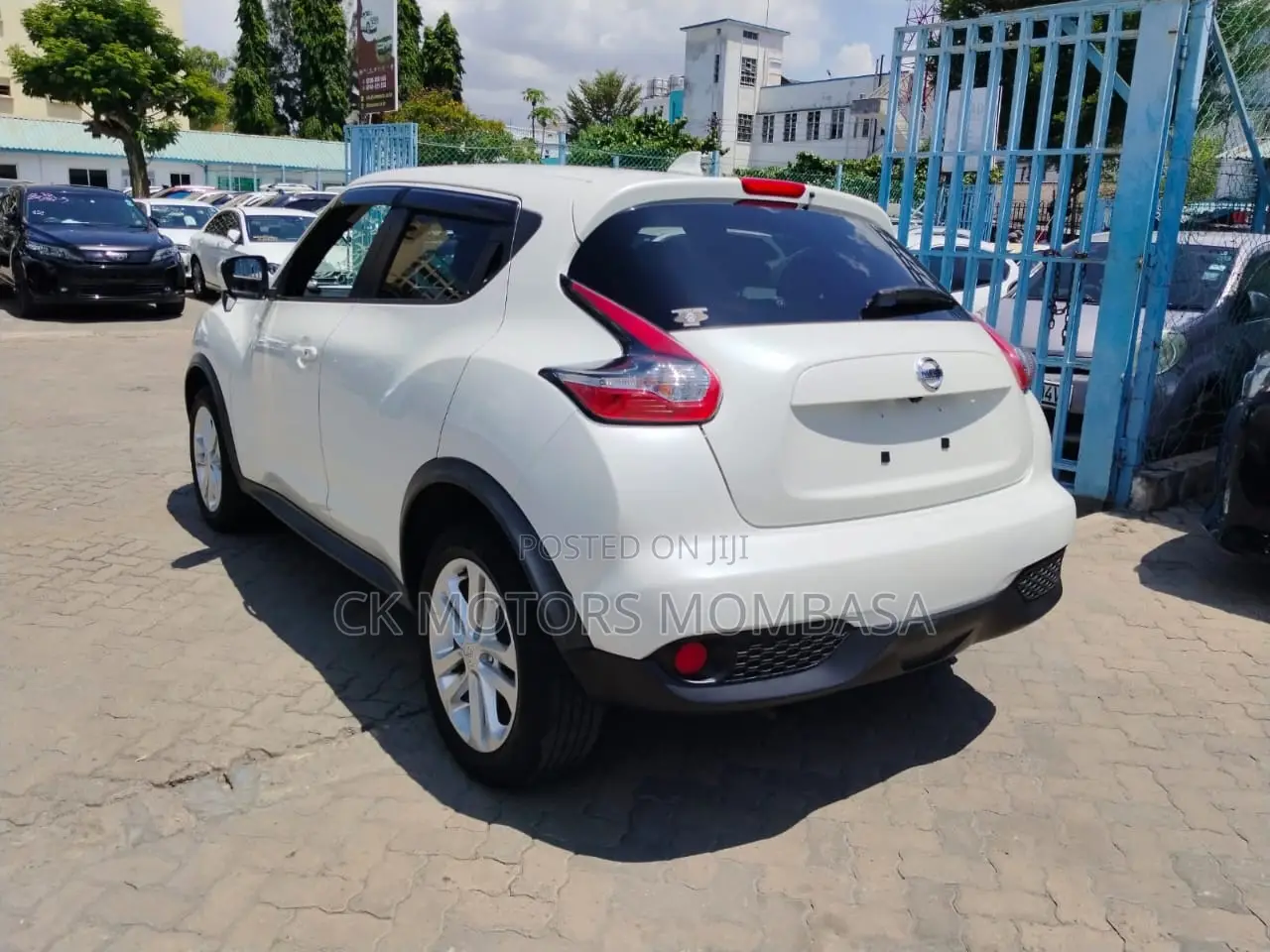Nissan Juke 2017 White