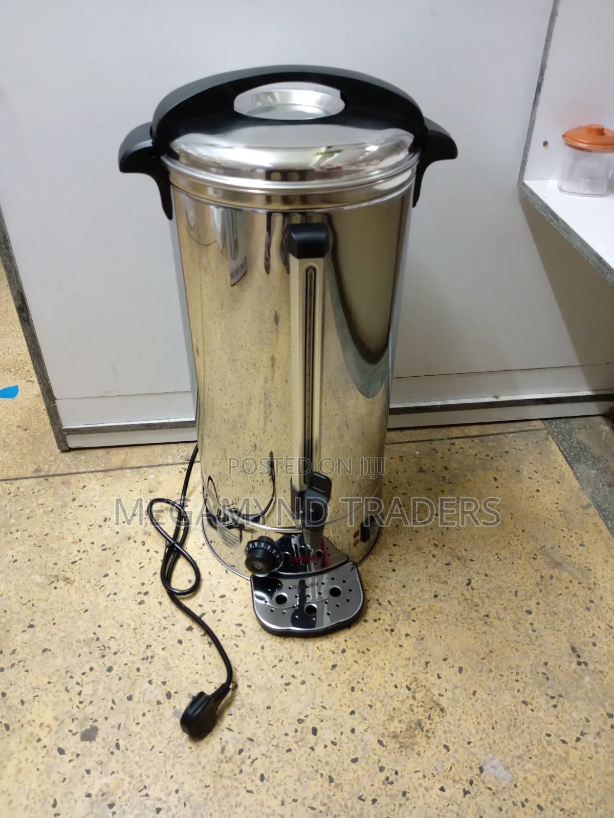 25 LTR Electric Tea Urn/Redberry Electric Tea Urn
