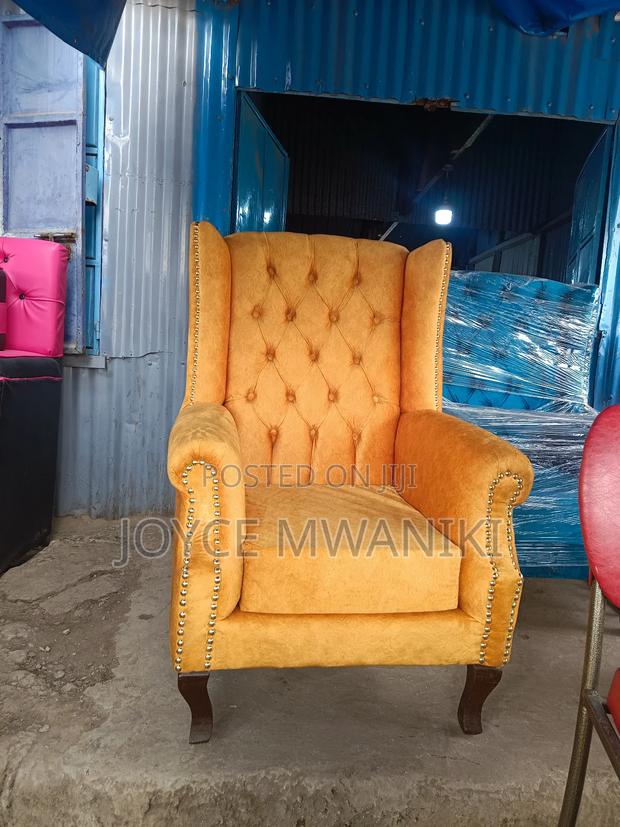 King Size Chair, Gold  - thumbnail 5