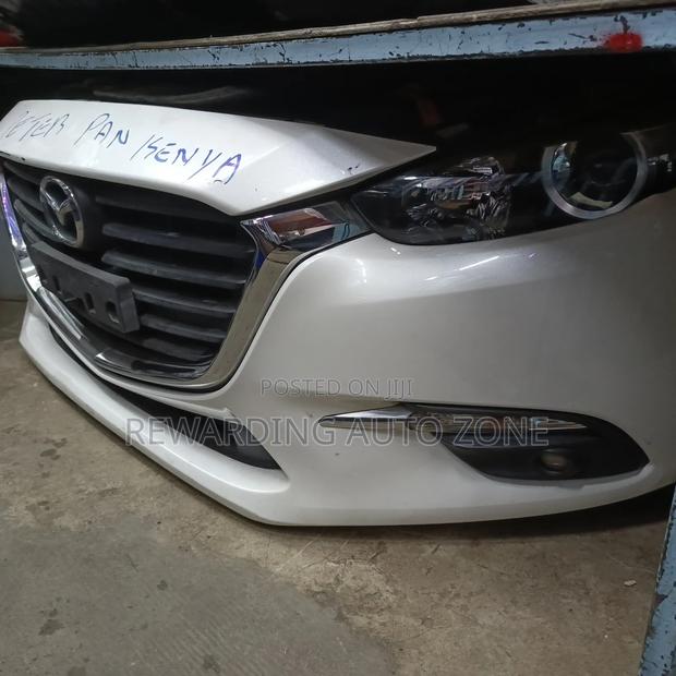 Mazda Axela Nosecut Zenon.