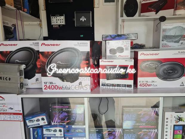 Vehicle Sound Installation - thumbnail 2