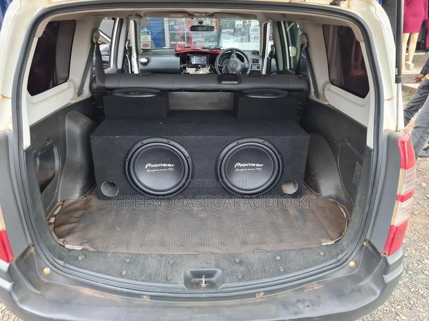 Vehicle Sound Installation - thumbnail 6