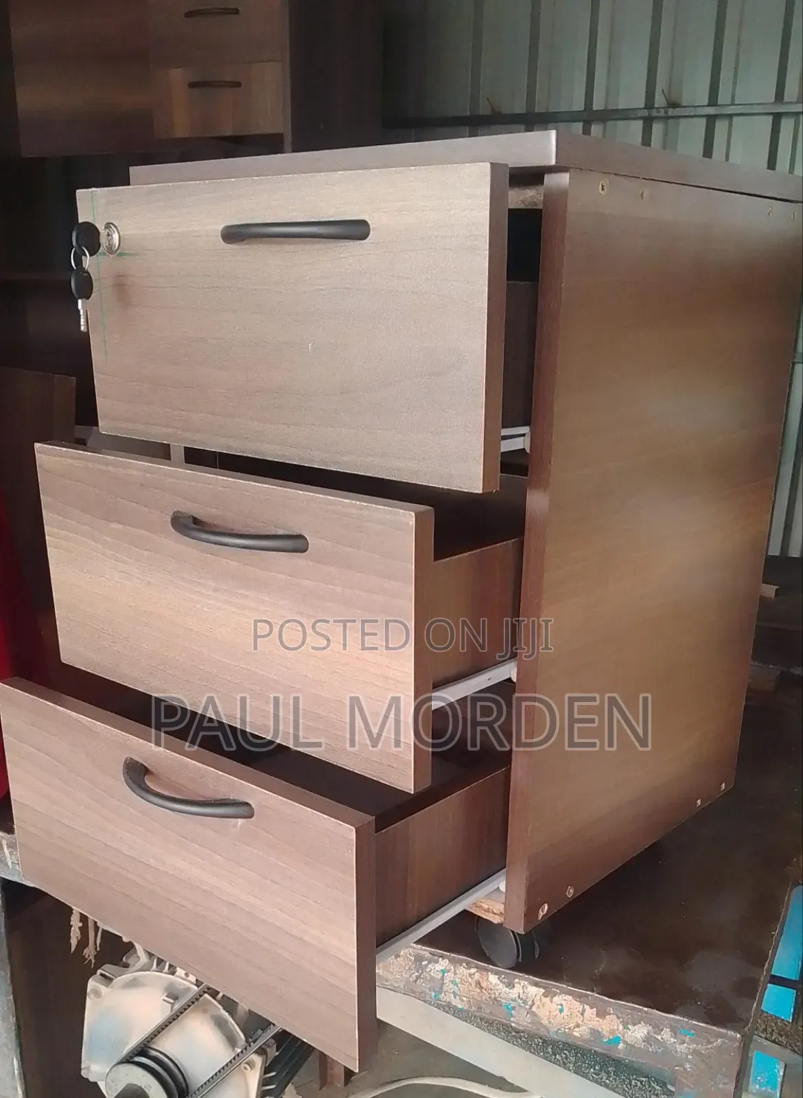 Pedestal Locker