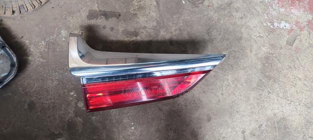 Lexus 570 Boot Reflector Available - thumbnail 2