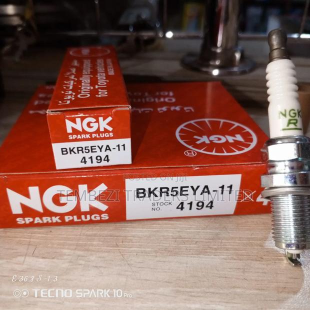 NGK Original Plugs Number One for Toyota - main view