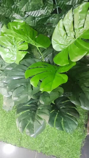 Leaves Artificial Monstera