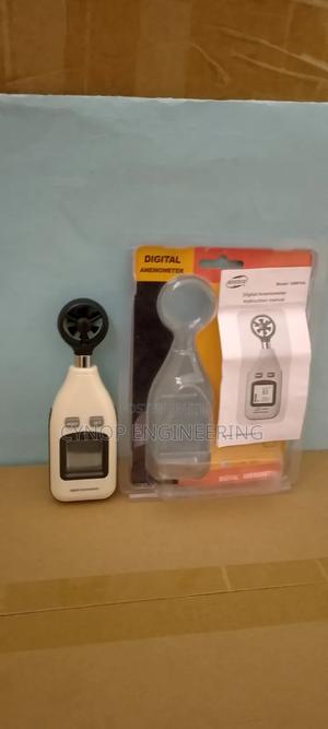 Digital Anemometer With Wind Chill Calculation - thumbnail 2