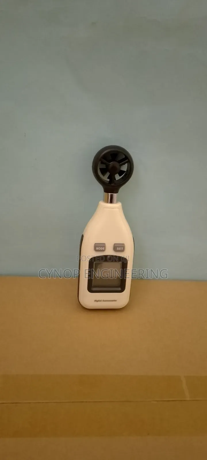 Digital Anemometer for Accurate Wind Analyisis