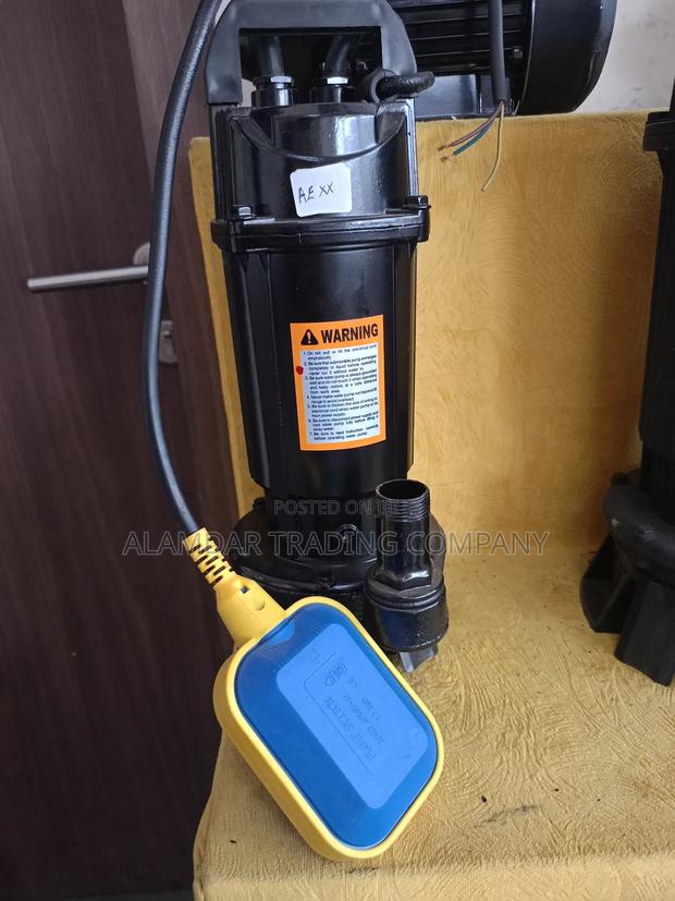 Submersible Water Pump - main view