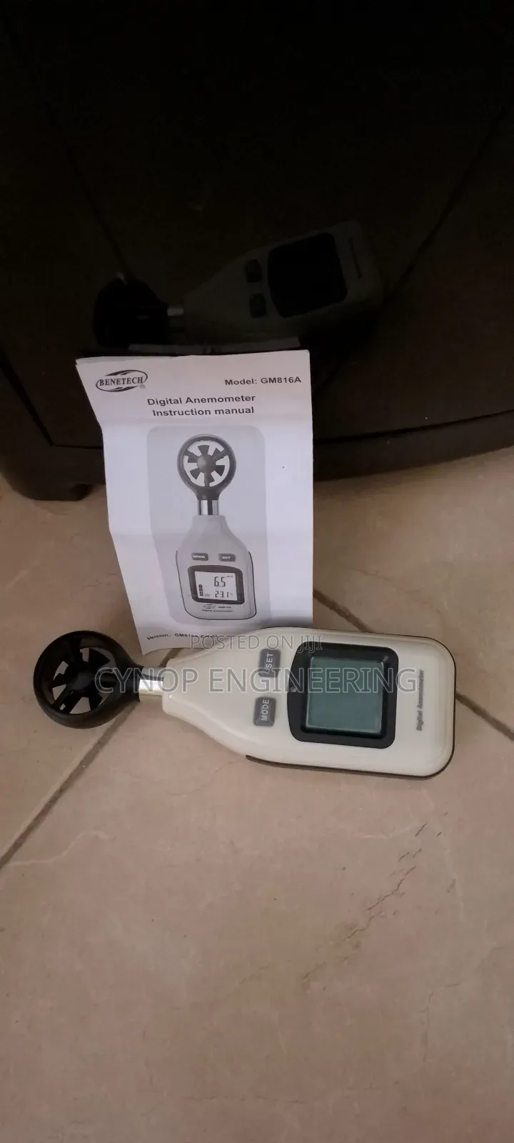 Digital Anemometer With Wireless Data Transmission