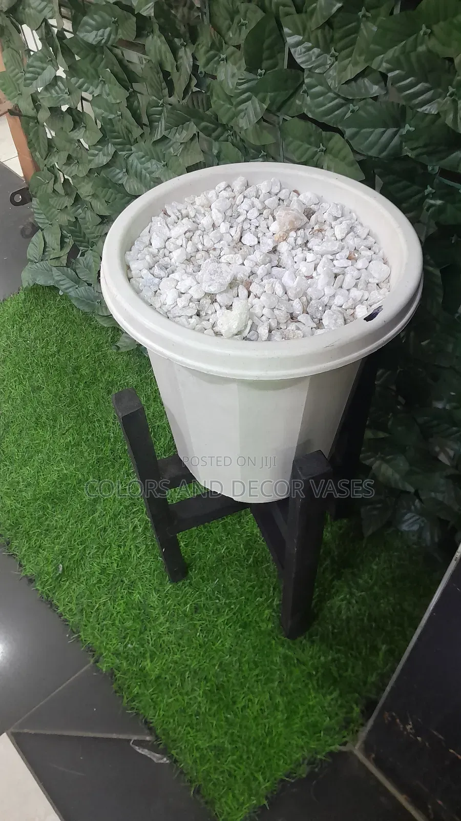 50cm Long Vase and Stand