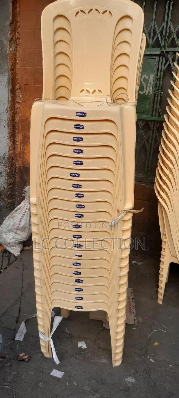 Hard Plastic Kenpoly Armless Chair - thumbnail 2