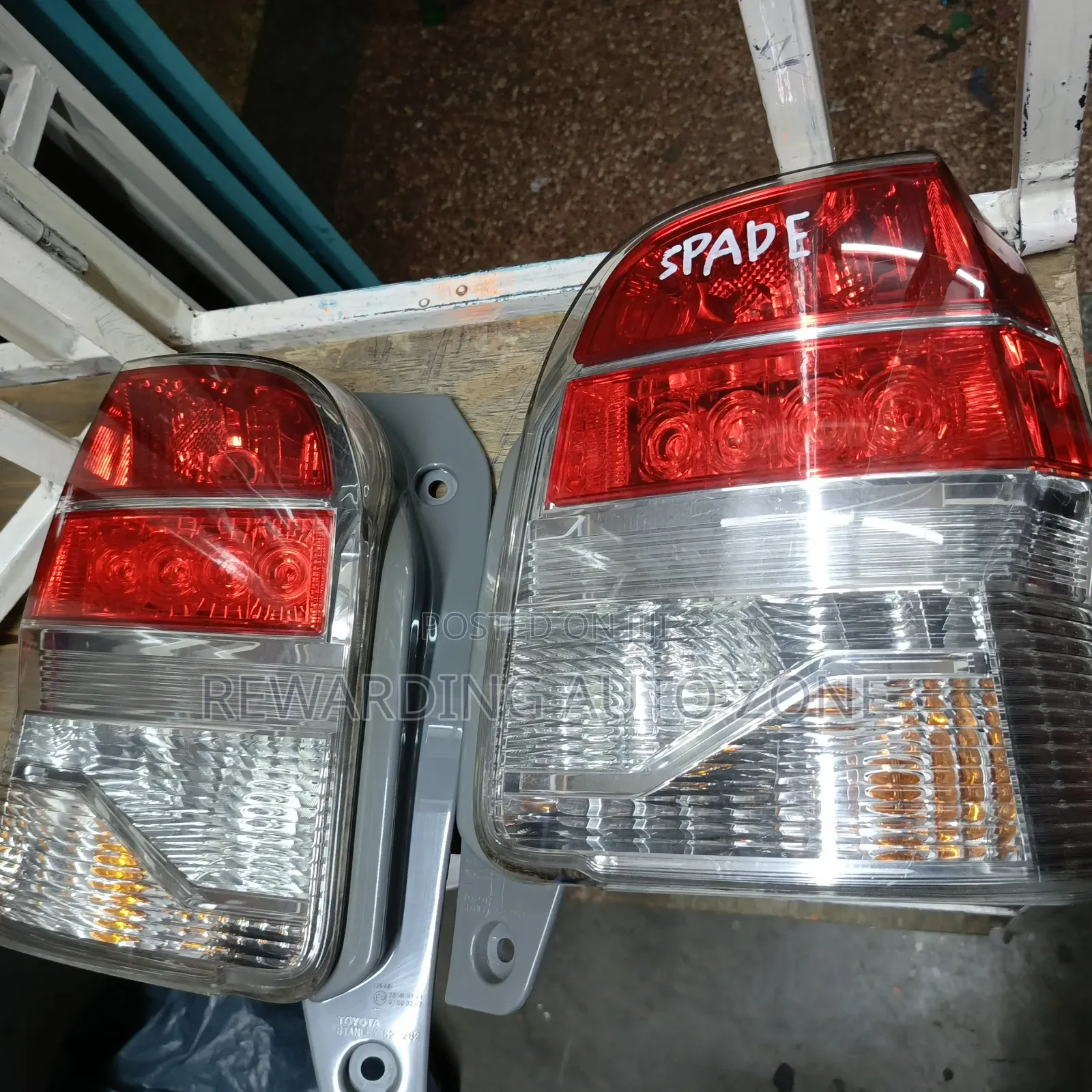 Toyota Spade Taillight.