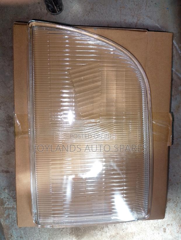 Toyota Hiace Shark 5l/3l Headglass/Headlens