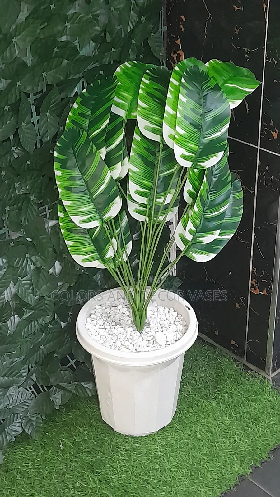 Green/White Banana and Vase Plastic