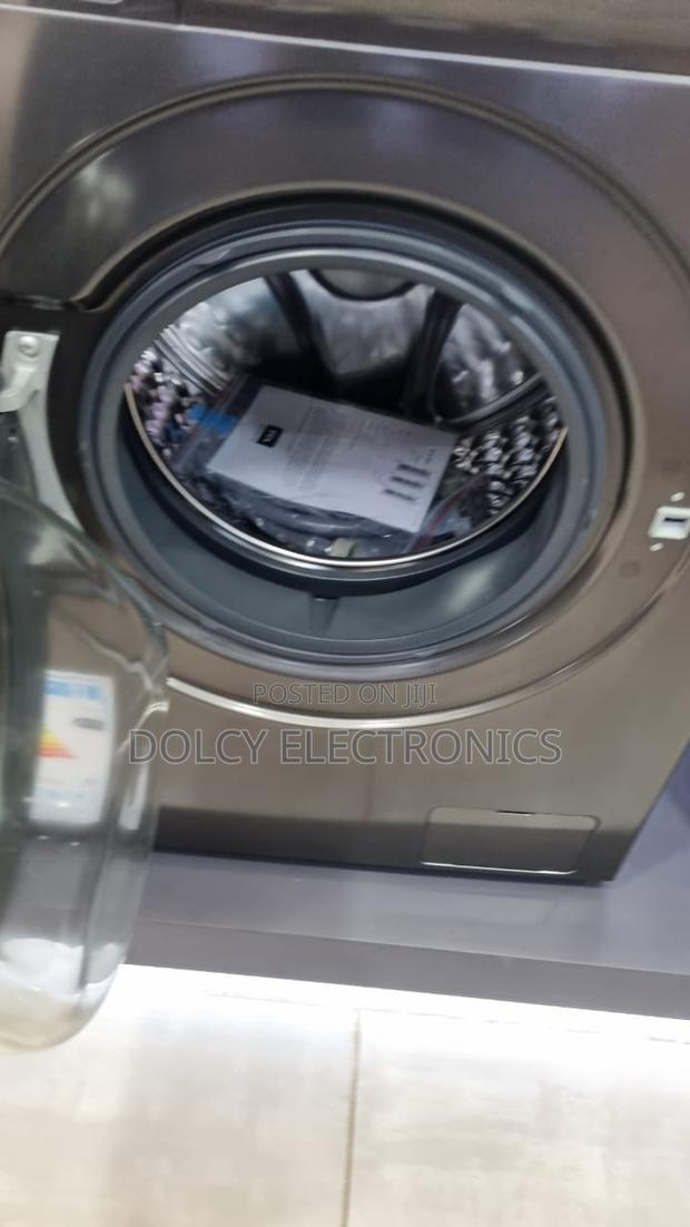 TCL P1109FL 9kg Front Load Washing Machine - thumbnail 2