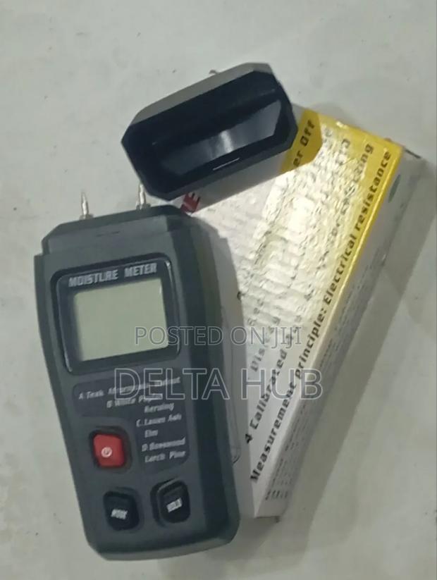New Reliable Wood and Paper Moisture Meter - main view