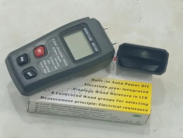 Best Digital Moisture Meter. - main view