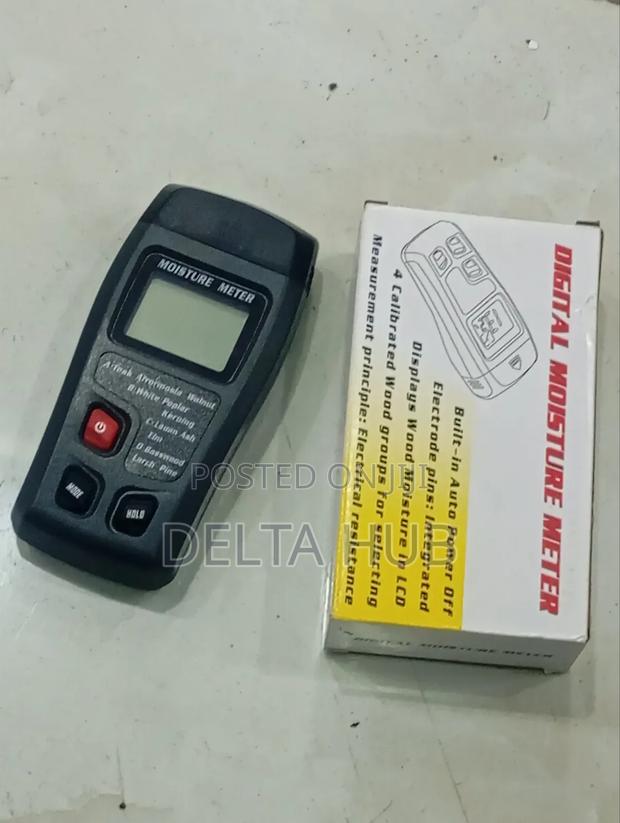 Best Durable Digital Moisture Meter - main view