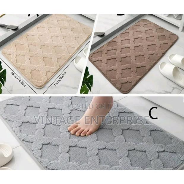 Bathroom Door Mat (Anti-Sleep Floor Mat)• √