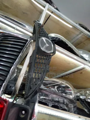 Mazda Demio Grill 2008/2009