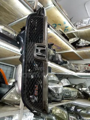 Honda Stream Grill RSZ 2013/2014